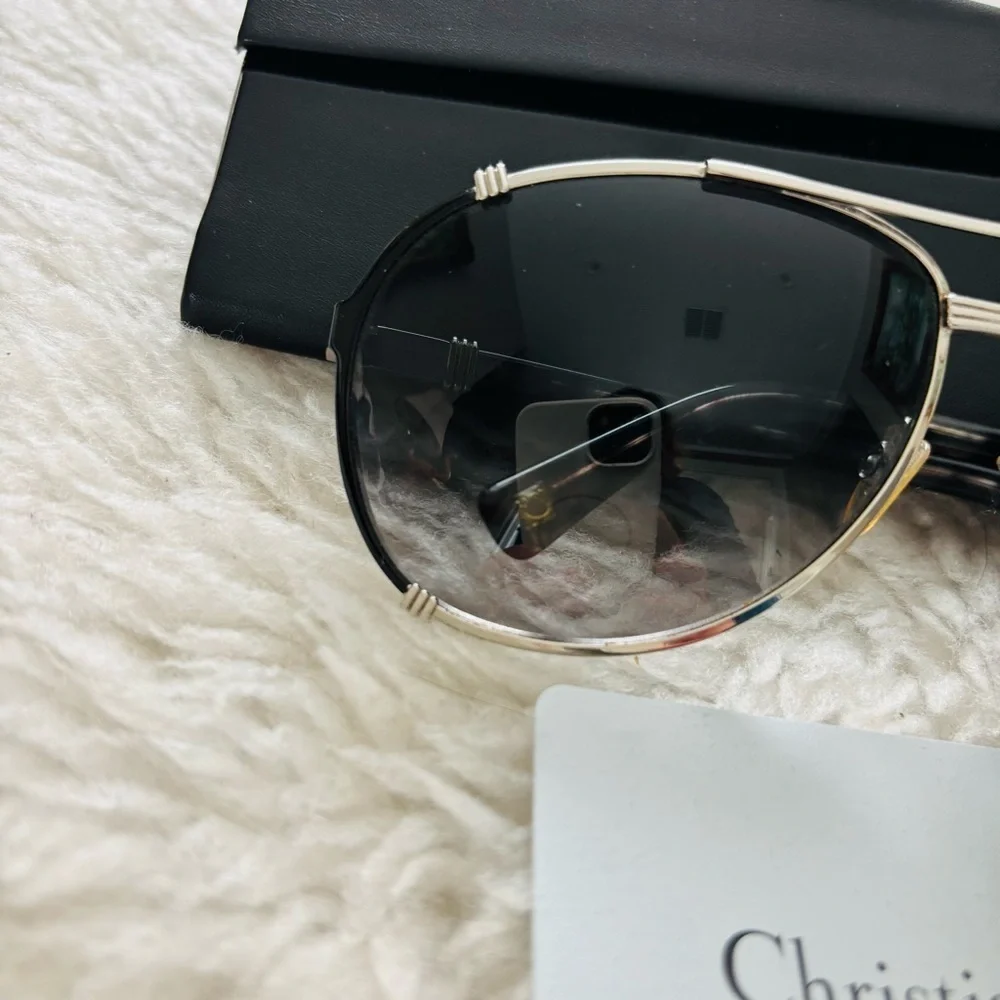 Dior elegant sunglasses